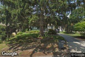 2186 Avondale St, Sylvan Lake, MI 48320