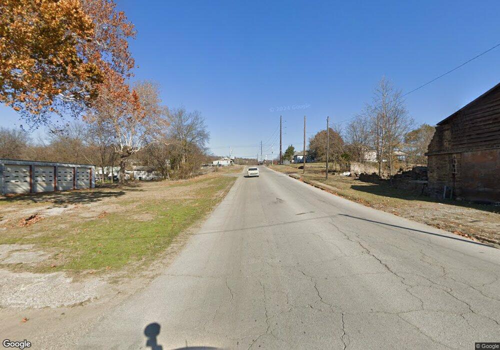 205 N 1st St, Henryetta, OK 74437 - photo 1