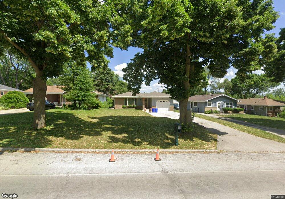 2016 N 116th St, Milwaukee, WI 53226 - photo 1