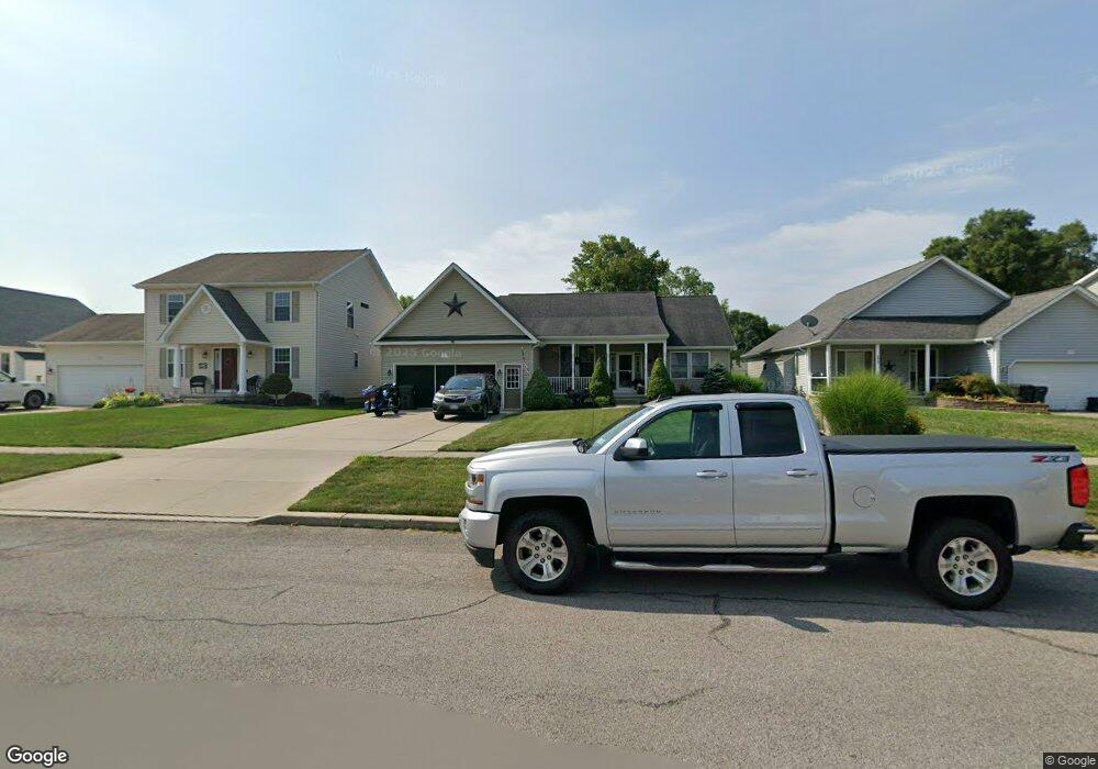 783 Daigler Dr, North Tonawanda, NY 14120 - photo 1