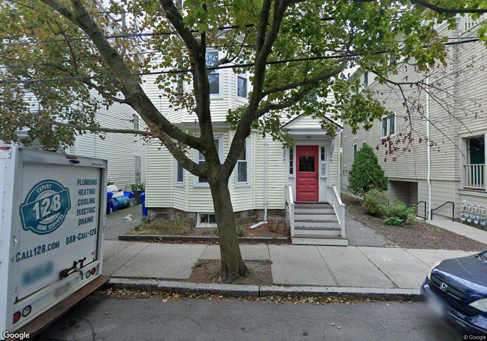 105 Franklin St, Brookline, MA 02445 - photo 1
