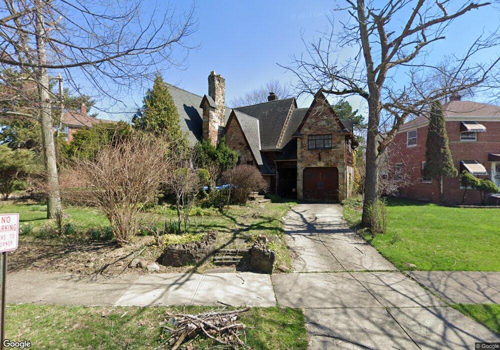 5439 Dalewood Ave, Maple Heights, OH 44137 - photo 1