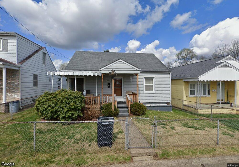 521 25th St, Dunbar, WV 25064 - photo 1