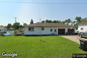 605 W Hickory Ave, Linton, ND 58552
