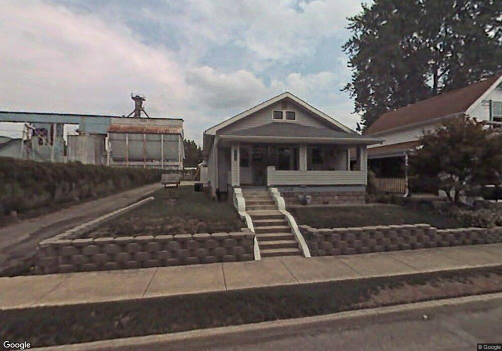 2106 E Lynn St, Anderson, IN 46016 - photo 1