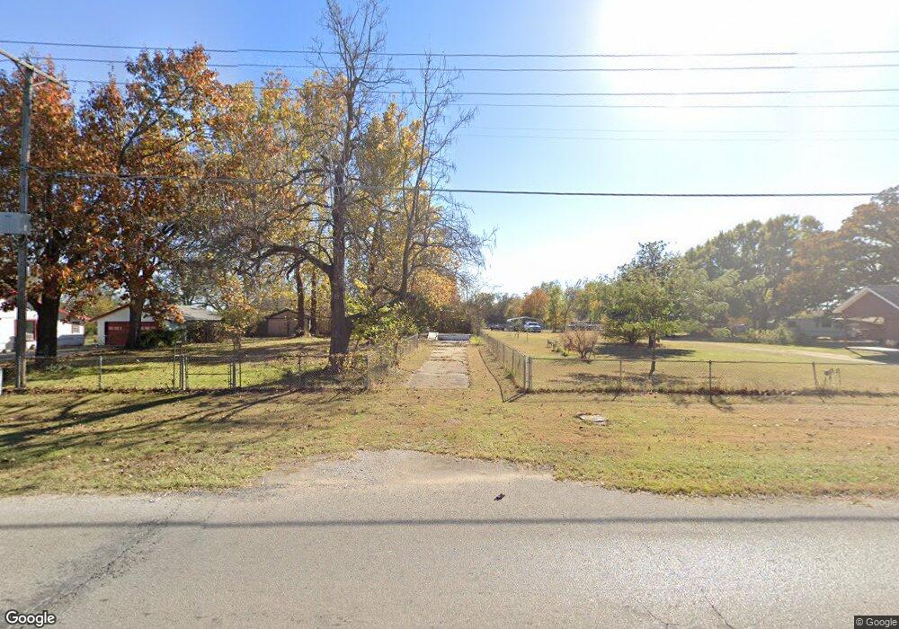 1018 Springdale Rd, Ardmore, OK 73401 - photo 1