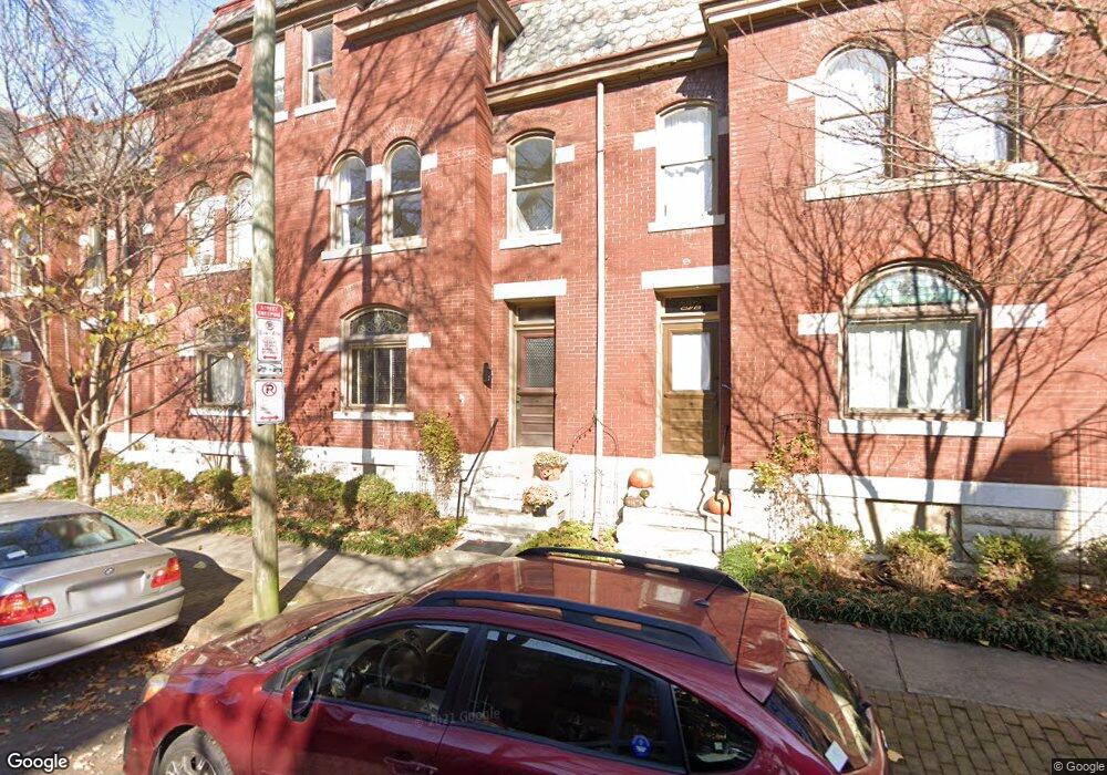 1055 Neil Ave unit E, Columbus, OH 43201 - photo 1