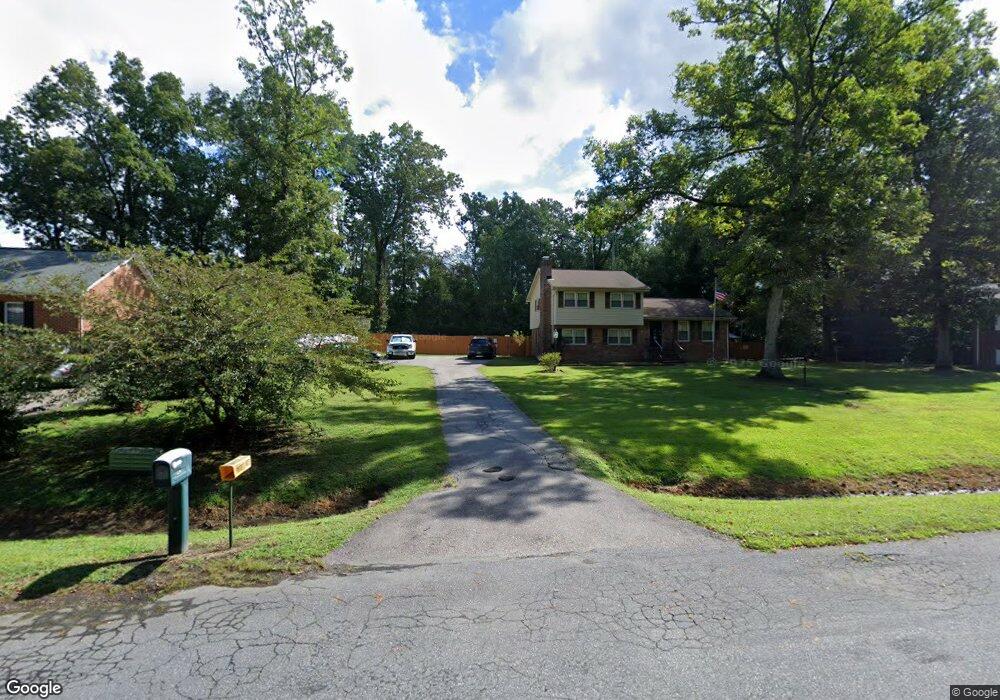 11009 Burleigh Dr, Petersburg, VA 23805 - photo 1