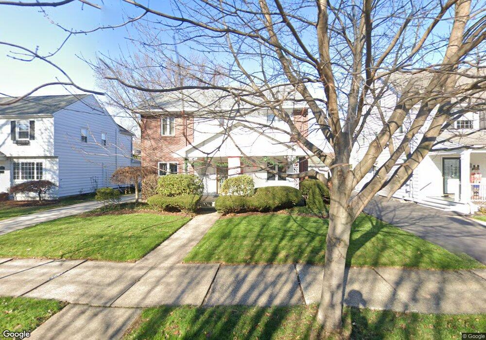 574 Meadowland Ave, Kingston, PA 18704 - photo 1