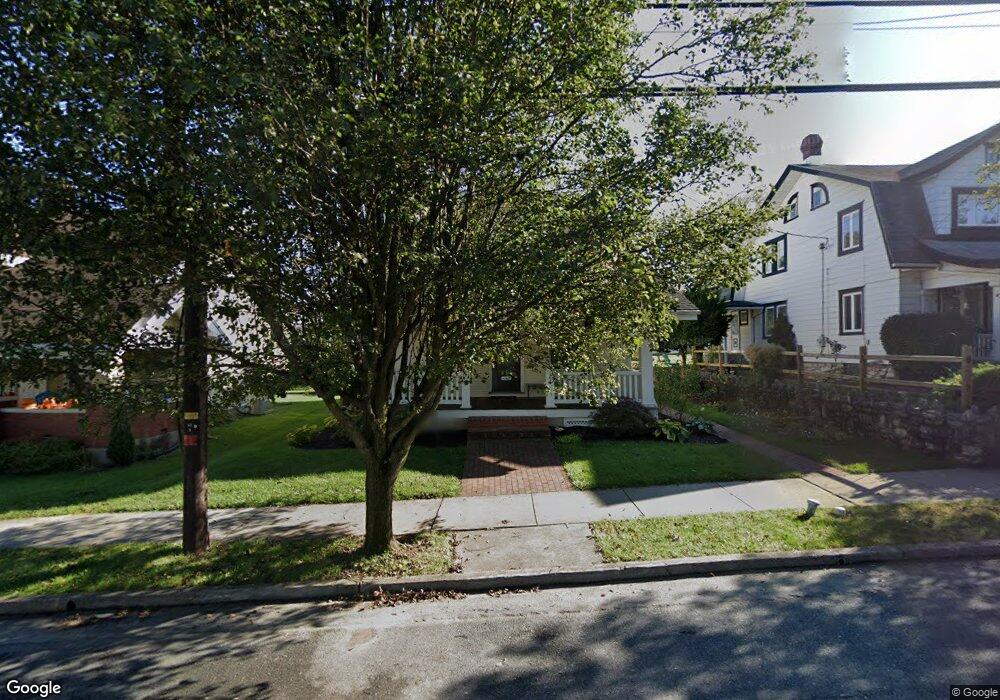 114 E Areba Ave, Hershey, PA 17033 - photo 1