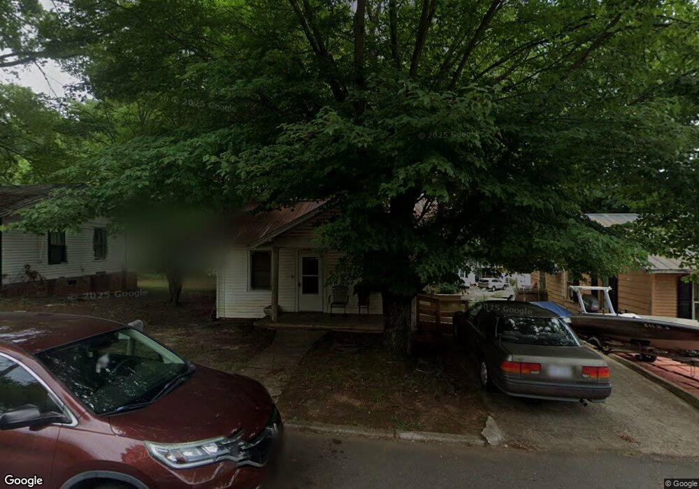 1031 4th St, Statesville, NC 28677 - photo 1