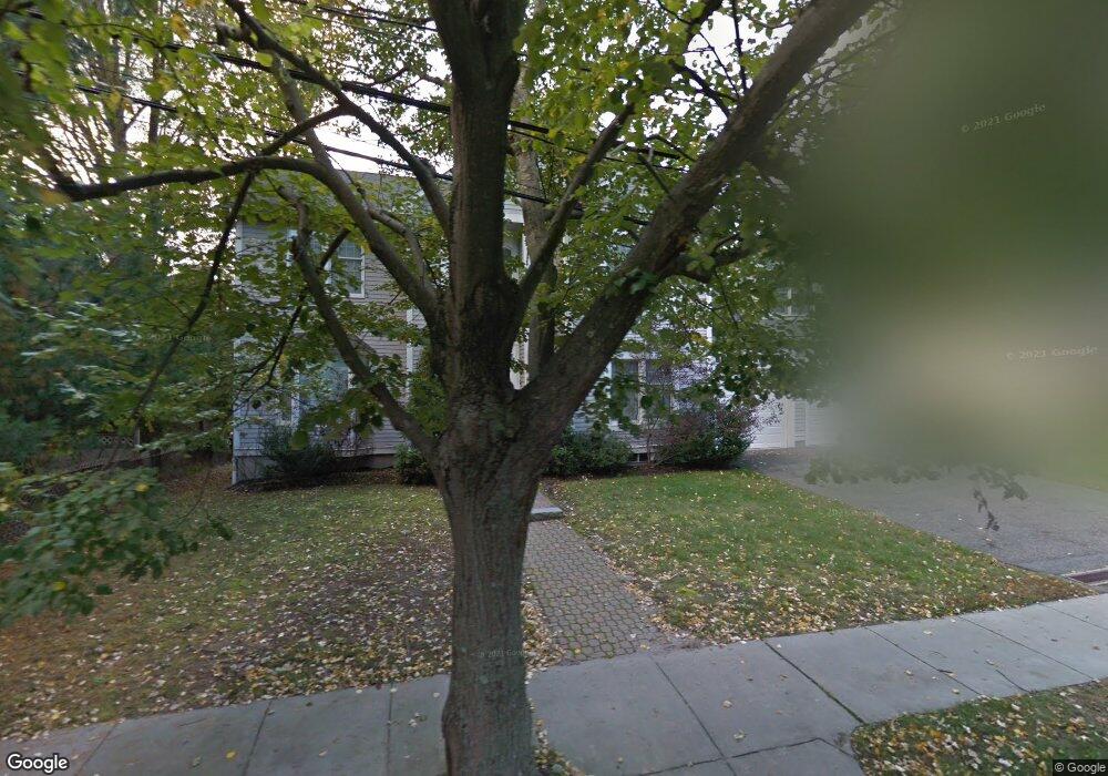 17 E Quinobequin Rd unit 1, Waban, MA 02468 - photo 1