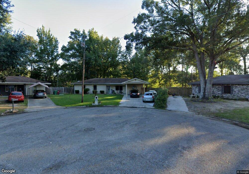 920 Clover Cir, Picayune, MS 39466 - photo 1