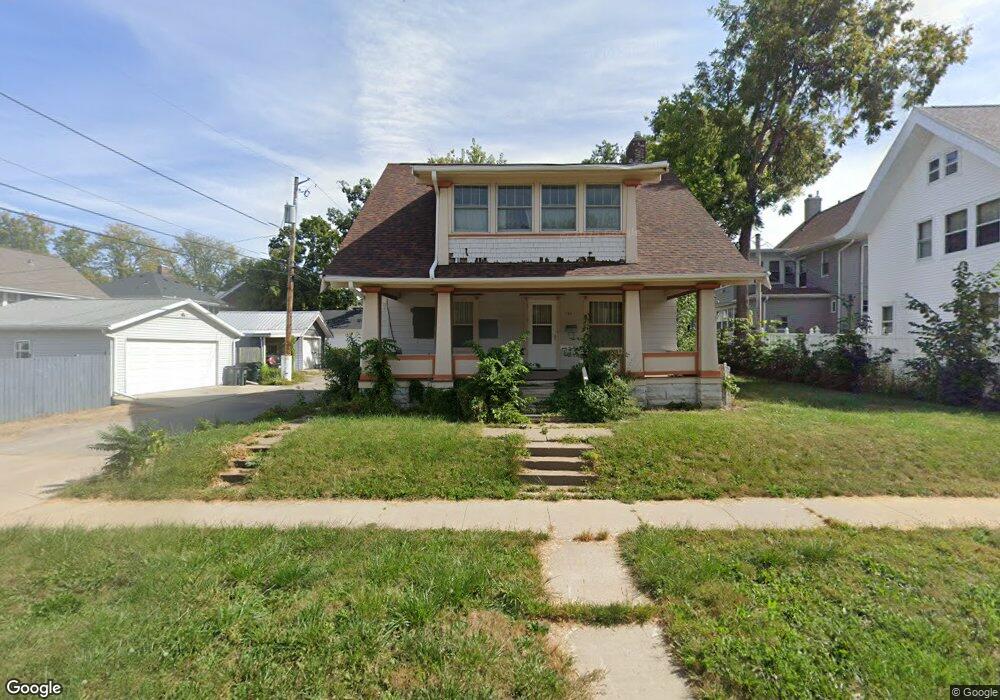 384 19th St SE, Cedar Rapids, IA 52403 - photo 1