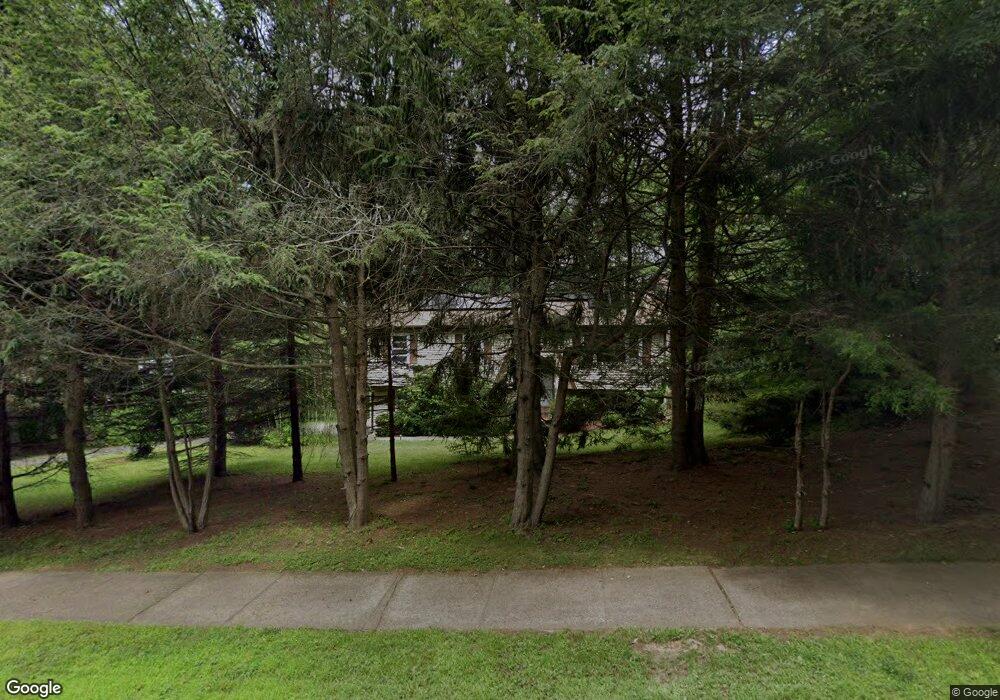 8 Catlin Dr, Wallingford, CT 06492 - photo 1