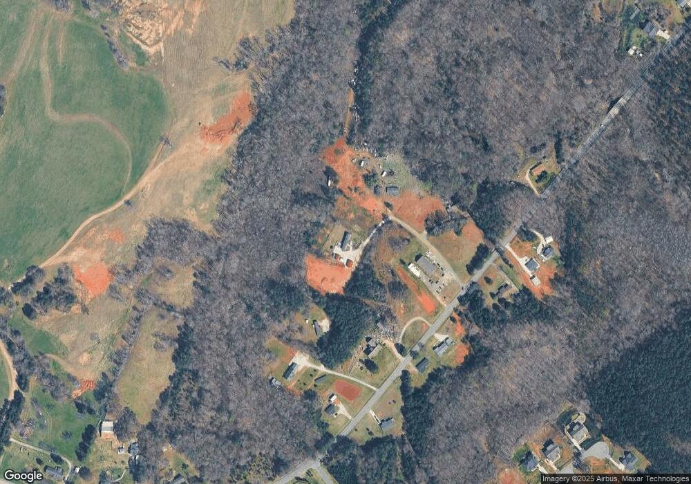 690 Driftstone Trail, Clover, SC 29710 - photo 1