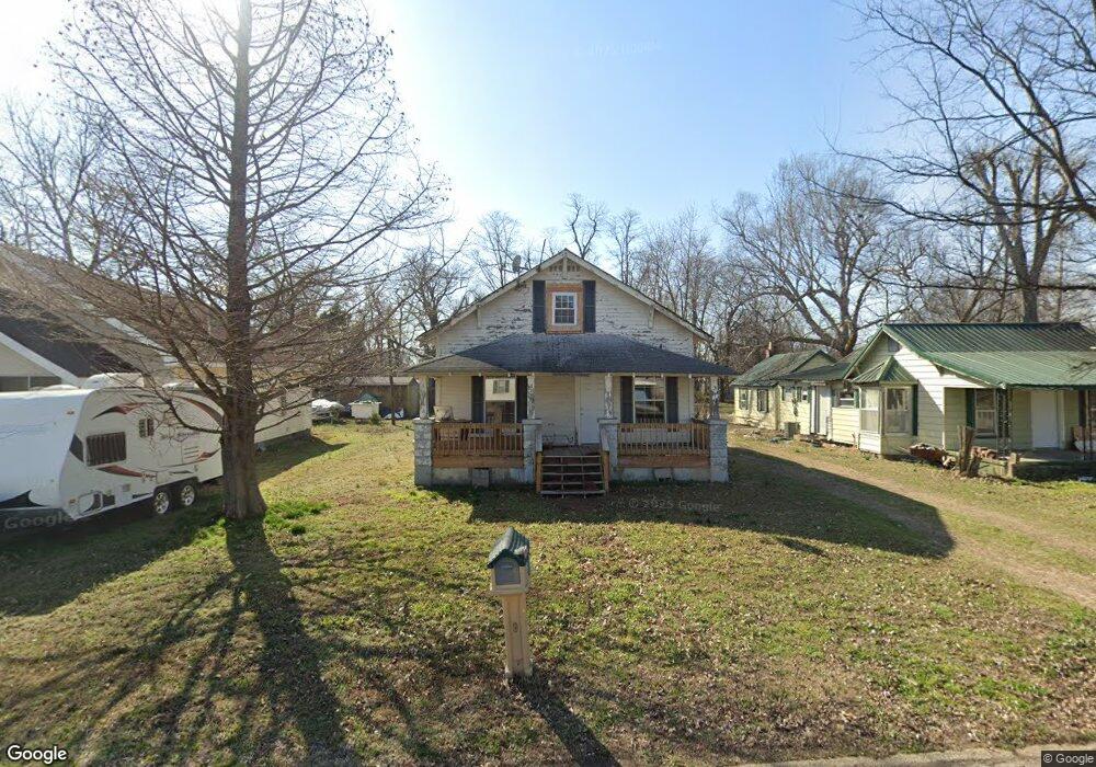 310 Church St, New Madrid, MO 63869 - photo 1