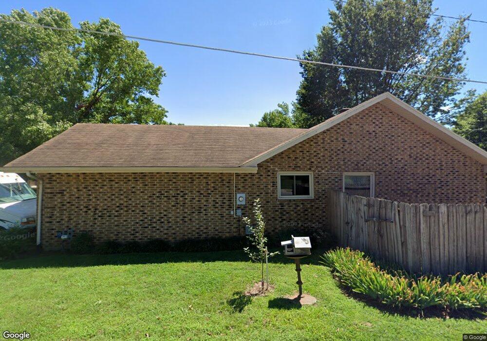 515 Hillcrest Ave, Nixa, MO 65714 - photo 1