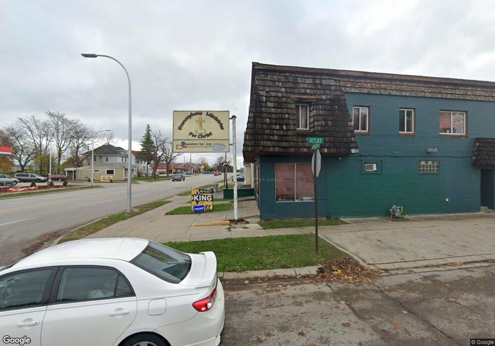 716 11th St, Port Huron, MI 48060 - photo 1