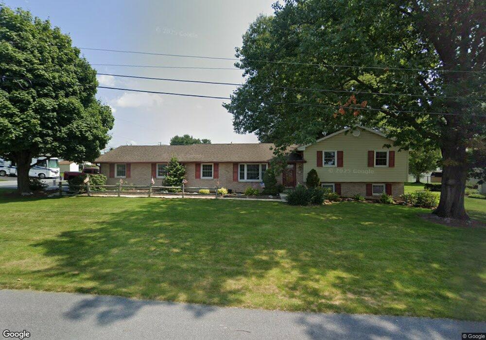 47 Melvin Dr, Leola, PA 17540 - photo 1