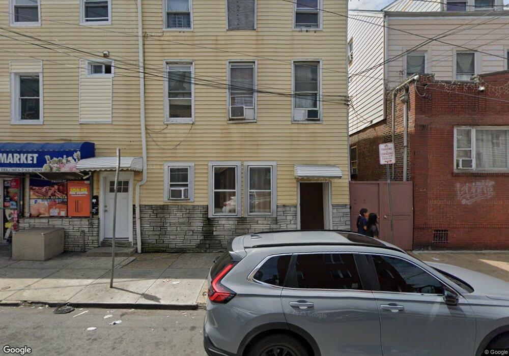 128 Elm St, Newark, NJ 07105 - photo 1