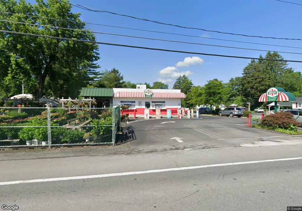 1319 N 5th St, Stroudsburg, PA 18360 - photo 1