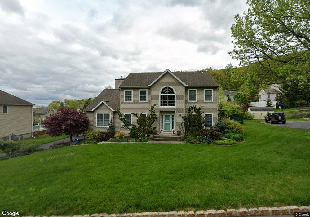 7 Gordon Way, Garnerville, NY 10923 - photo 1