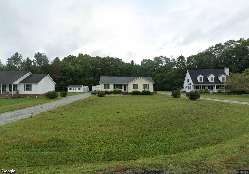 1280 Heron Point Rd, Tappahannock, VA 22560 - photo 1