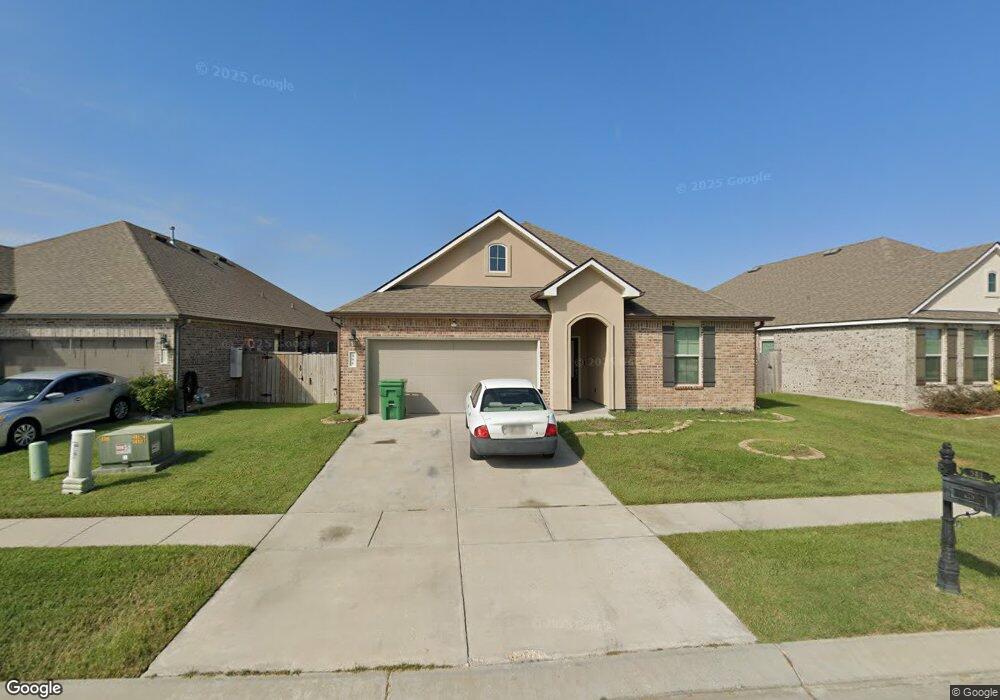 581 New Basin Rd, Slidell, LA 70461 - photo 1