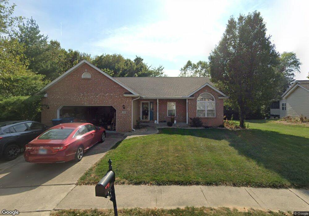 72 Annebriar Dr, Maryville, IL 62062 - photo 1