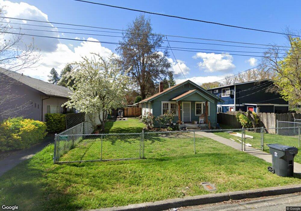 405 SE Riverside Ave, Grants Pass, OR 97526 - photo 1