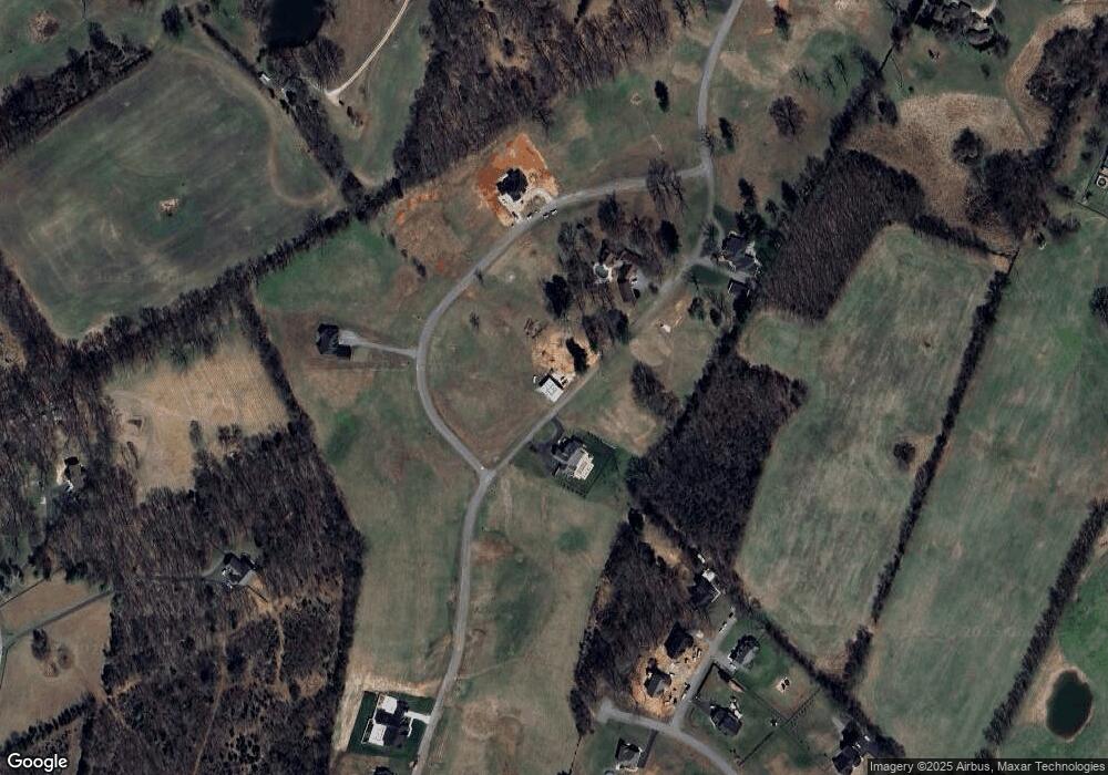 7174 Clover Hill St, Bowling Green, KY 42103 - photo 1