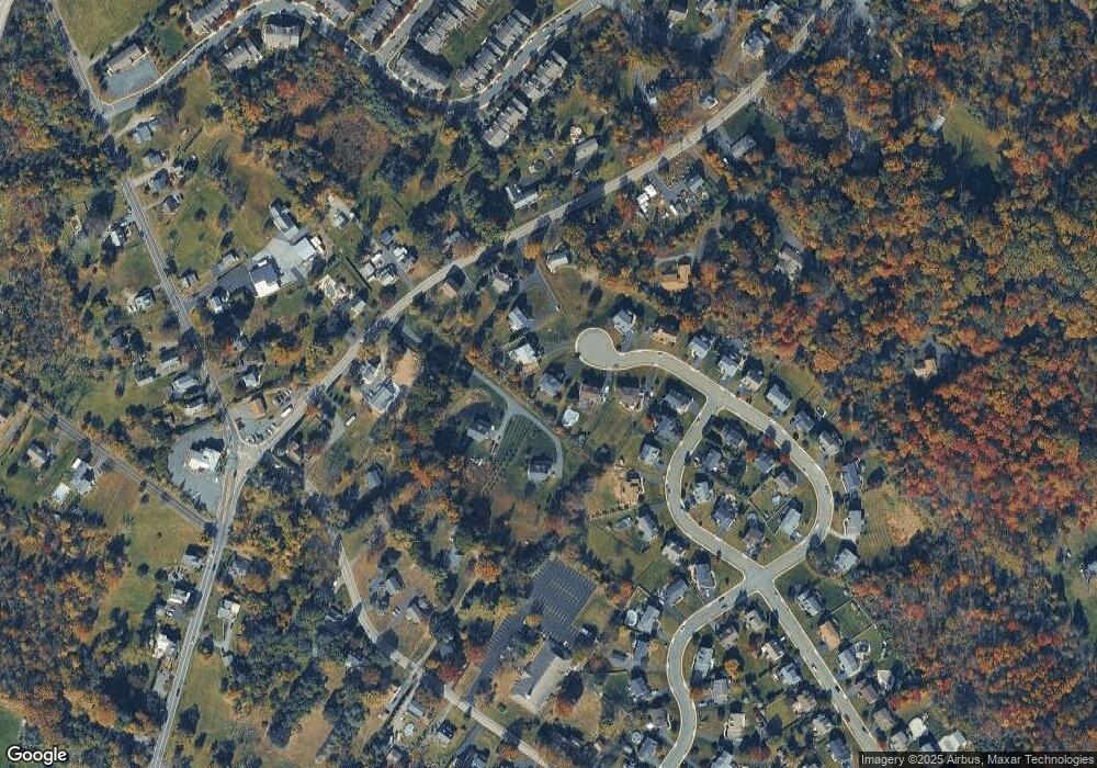 1535 Aspen Dr, Pottstown, PA 19464 - photo 1