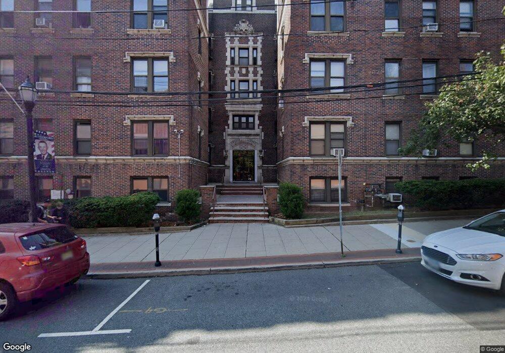 26 Spring Dell unit 2A, Rutherford, NJ 07070 - photo 1