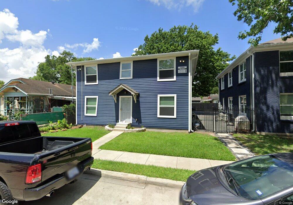 1009 1/2 Enid St unit 1, Houston, TX 77009 - photo 1