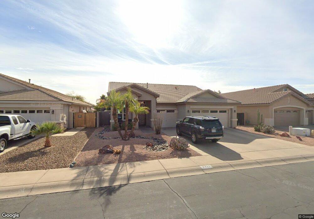 3841 E Pinon Ct, Gilbert, AZ 85234 - photo 1