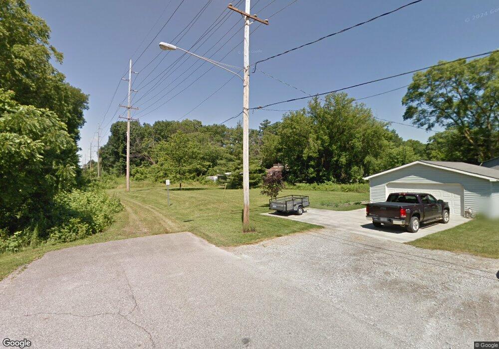 1148 W Judd Rd, Flint, MI 48507 - photo 1