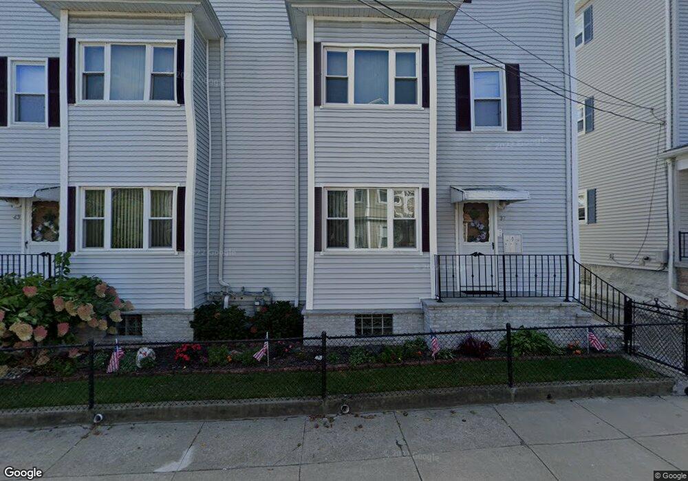 37 Saint James St, Fall River, MA 02720 - photo 1