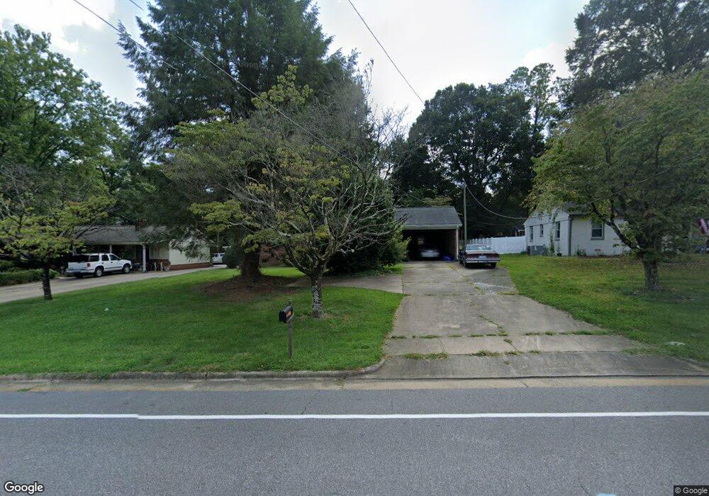 636 Hartness Rd, Statesville, NC 28677 - photo 1