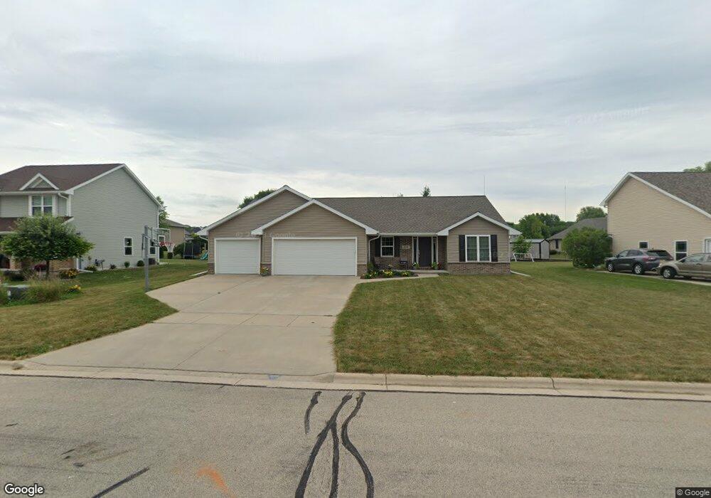 2091 W Higgins Hill, de Pere, WI 54115 - photo 1