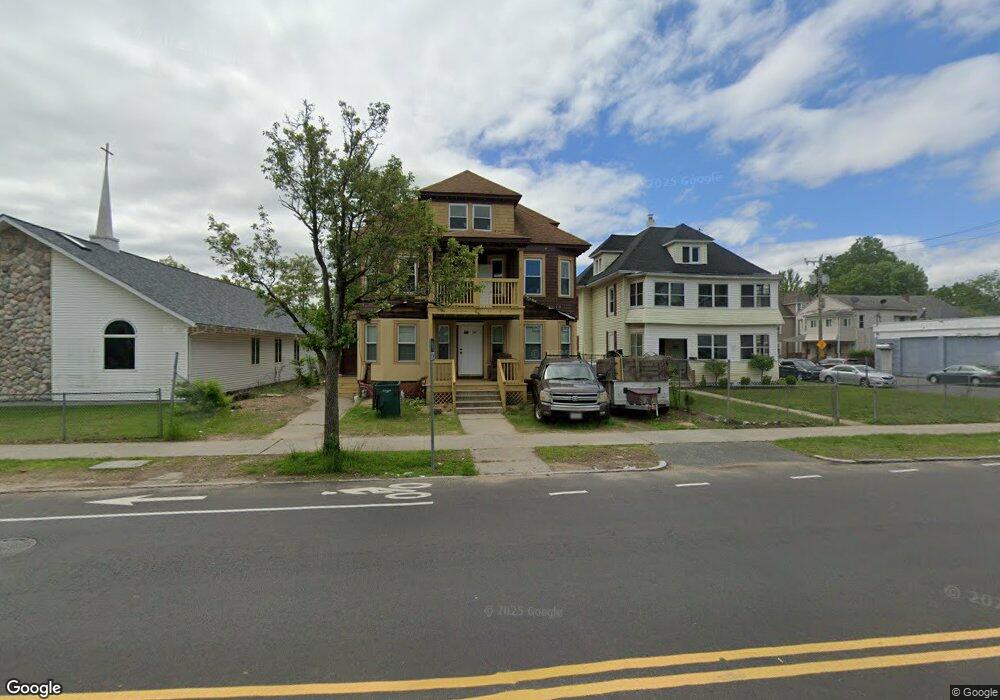 359 Wilbraham Rd, Springfield, MA 01109 - photo 1