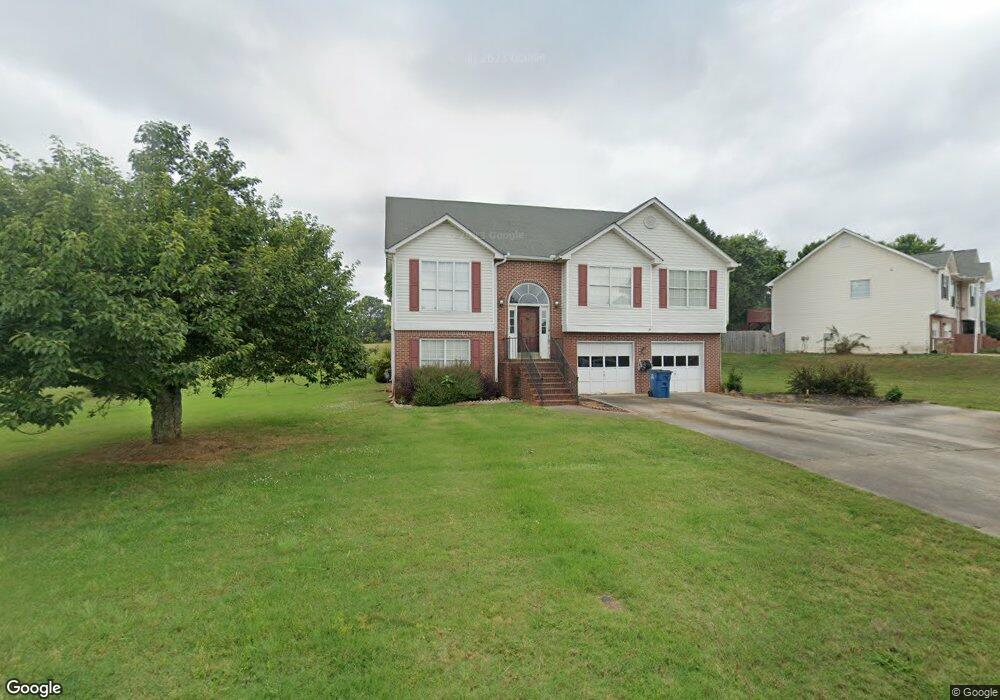 5448 Riverchase Dr, Flowery Branch, GA 30542 - photo 1