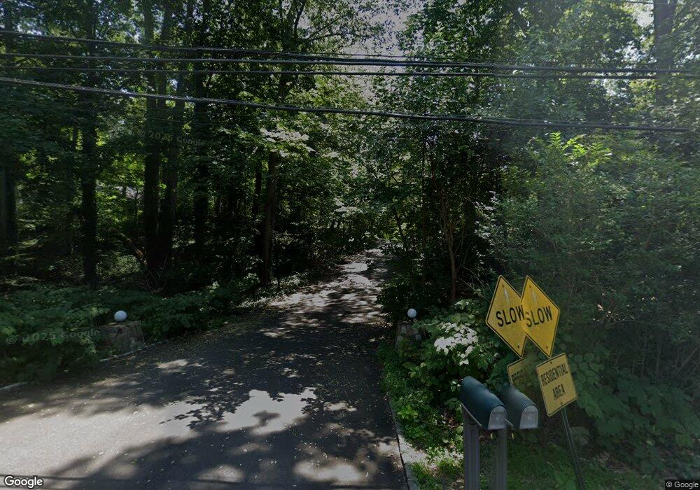 1 Astor Ln, Port Washington, NY 11050 - photo 1