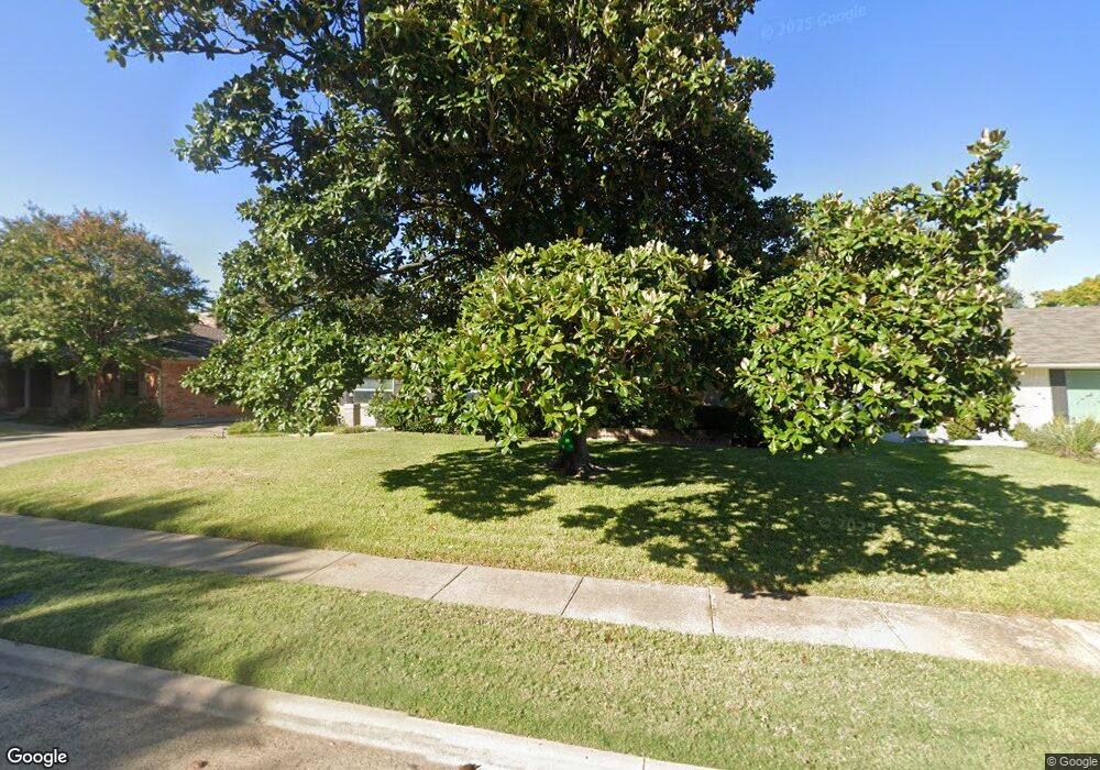 6253 Town Hill Ln, Dallas, TX 75214 - photo 1