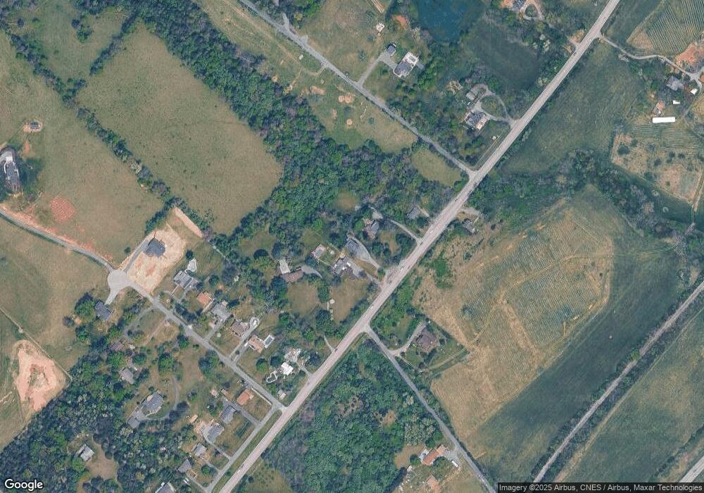 1506 Lee Hwy, Fort Defiance, VA 24437 - photo 1