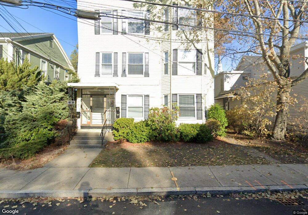 2 Bennett St unit 3, Woburn, MA 01801 - photo 1