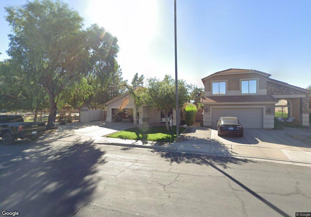 1338 N St Paul Ct, Gilbert, AZ 85234 - photo 1