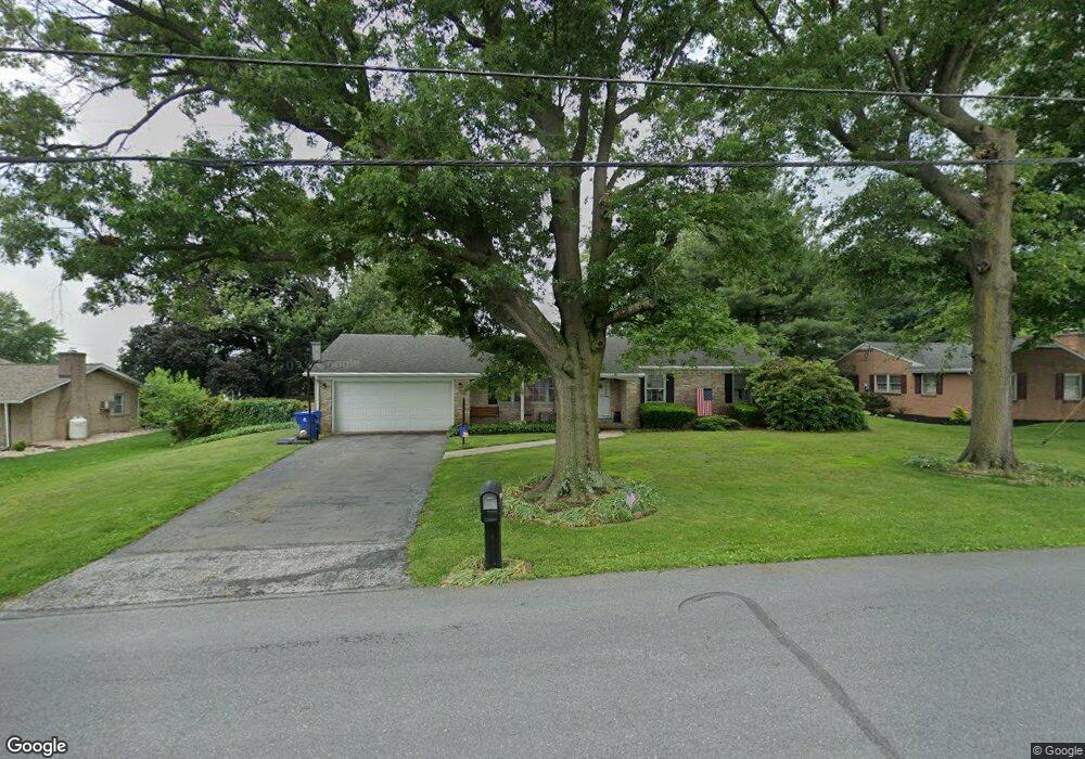 41 Kennedy Dr, Chambersburg, PA 17201 - photo 1