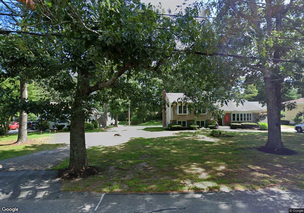 113 Highland Ave, North Dartmouth, MA 02747 - photo 1