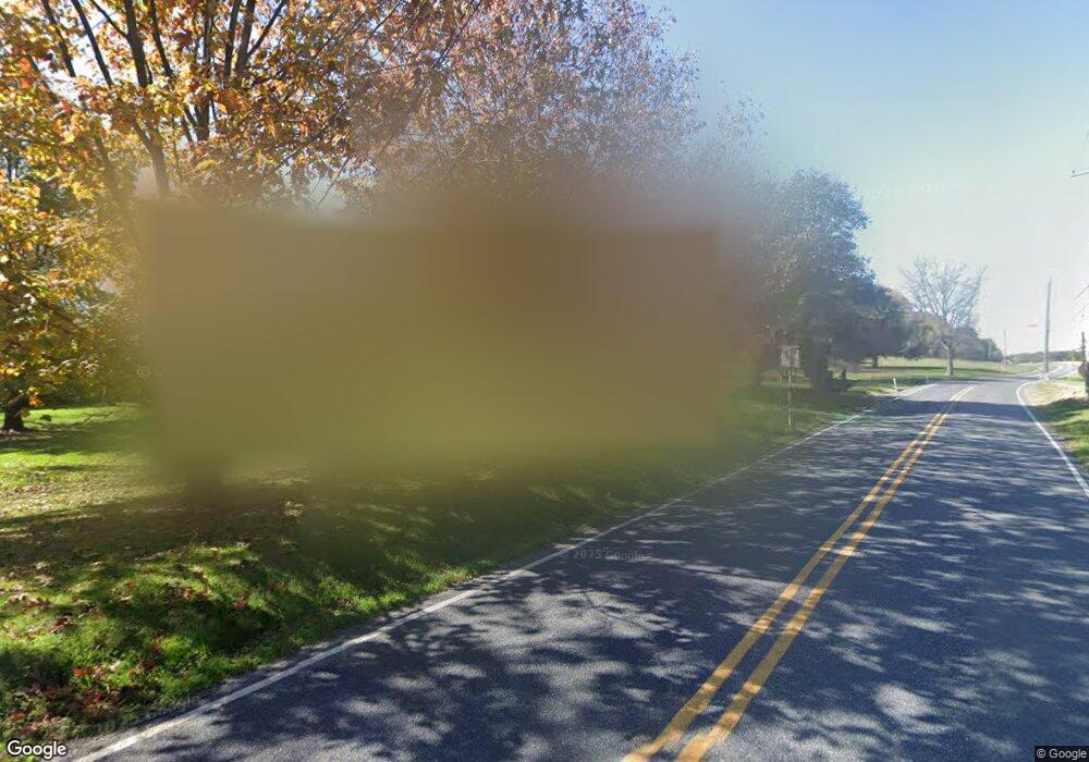 1201 Cross Keys Rd, Reading, PA 19605 - photo 1